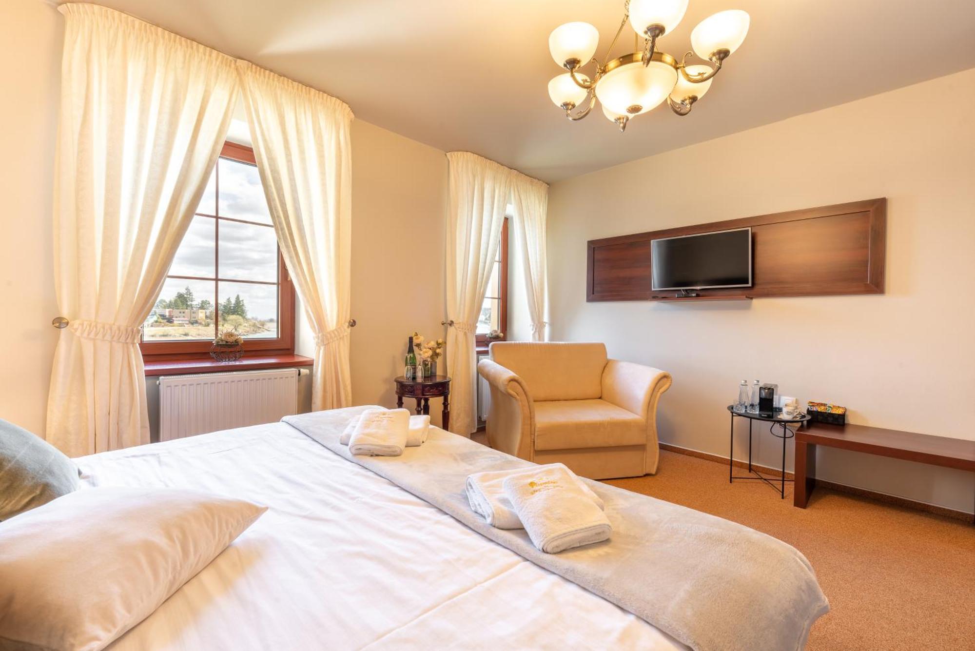 Hotel Plumlov 3*