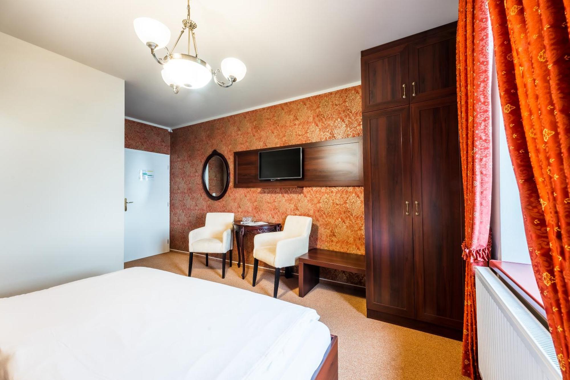 Plumlov Hotel 3*